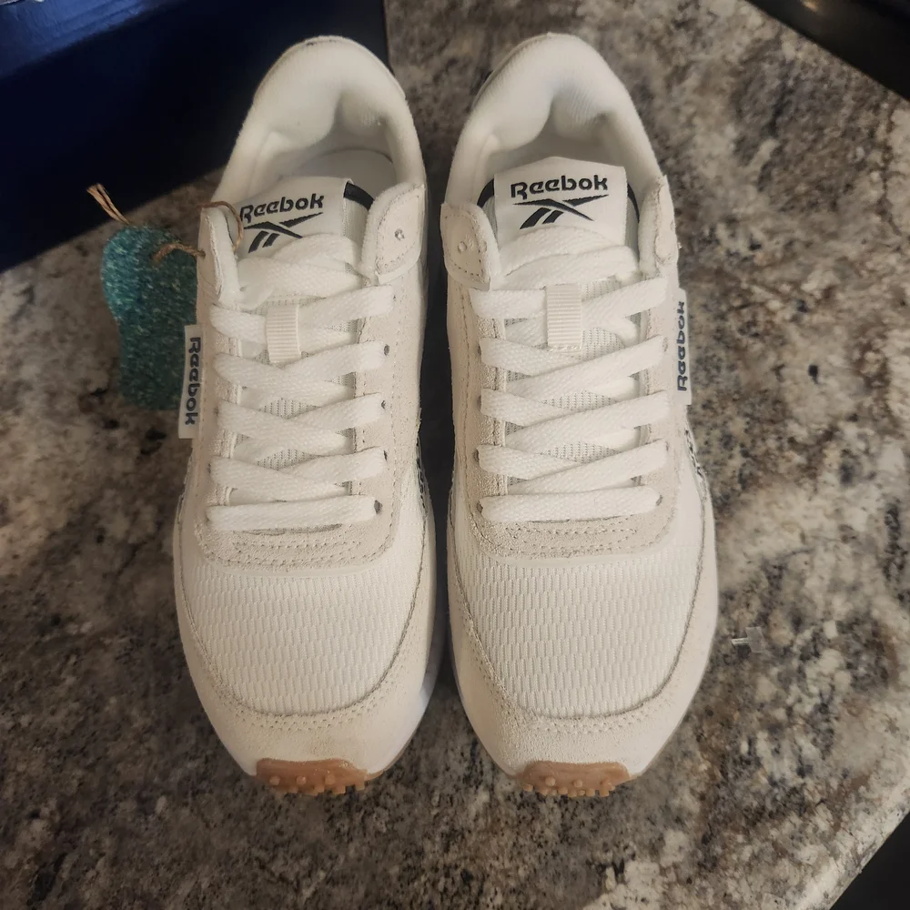 Reebok White and Black Athletic Shoes - Picture 3 of 4